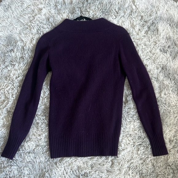 Authentic Burberry Cashmere Sweater - Picture 3 of 4
